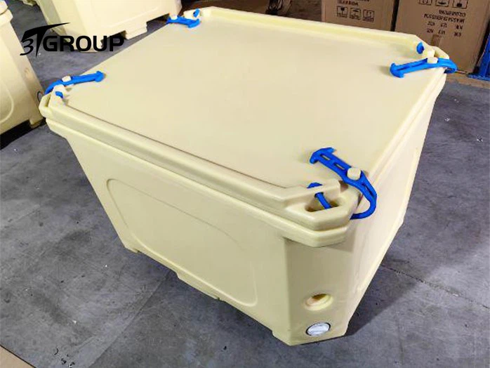 Insulated container 1 Insulated container 1